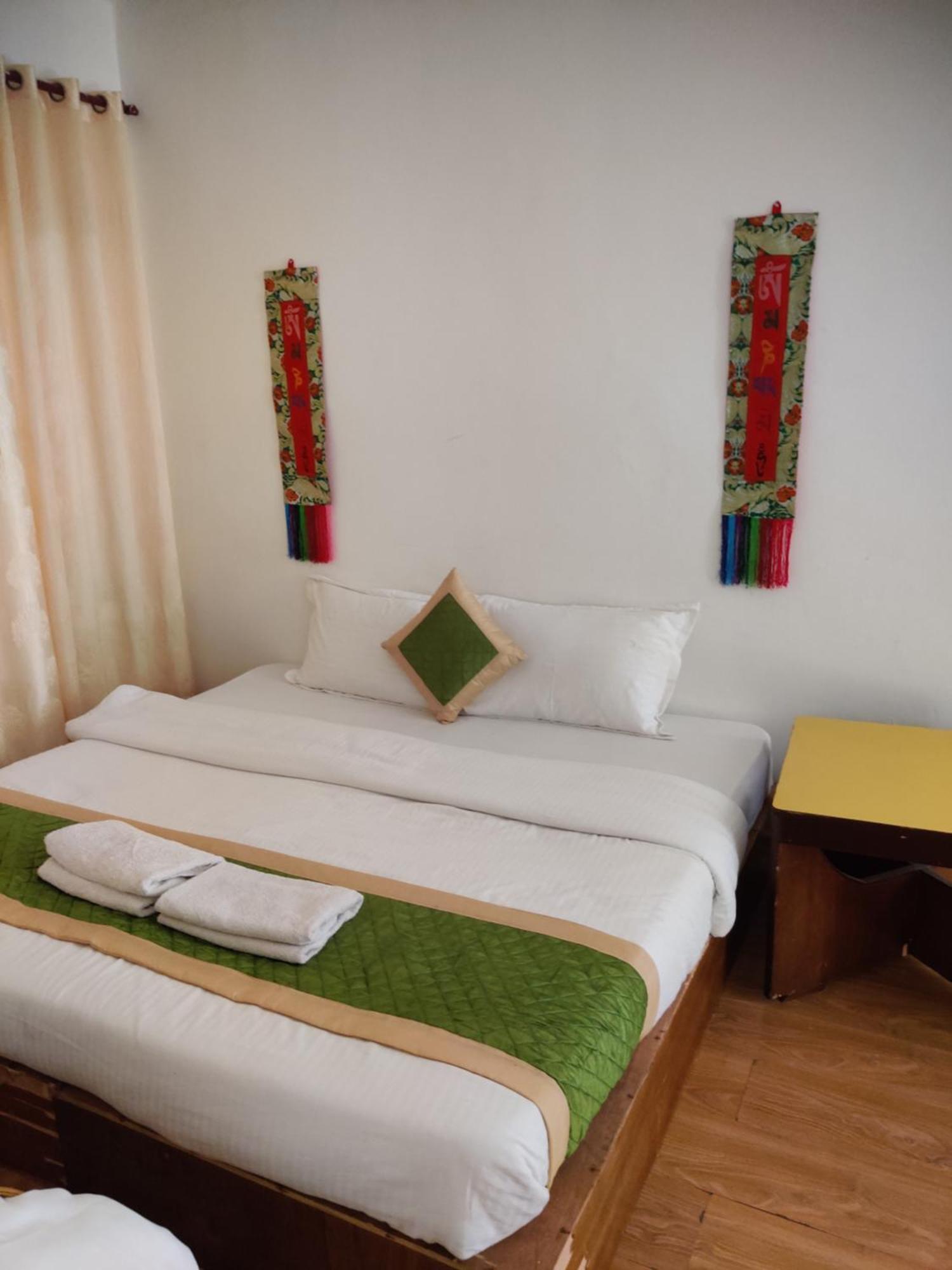Hotel Akash - Luxury Hotel In Mcleodganj McLeod Ganj Exterior foto