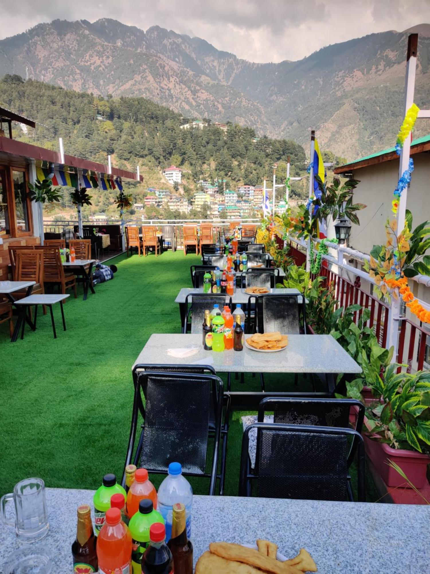 Hotel Akash - Luxury Hotel In Mcleodganj McLeod Ganj Exterior foto